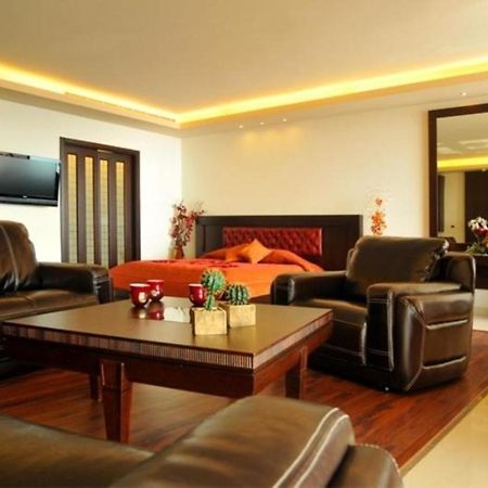 Hollywood Inn Boutique Hotel Džunija Exteriér fotografie