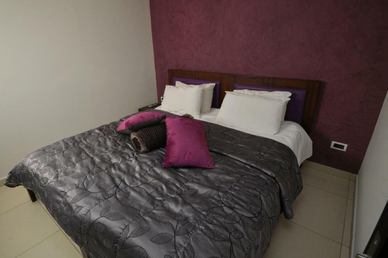 Hollywood Inn Boutique Hotel Džunija Exteriér fotografie