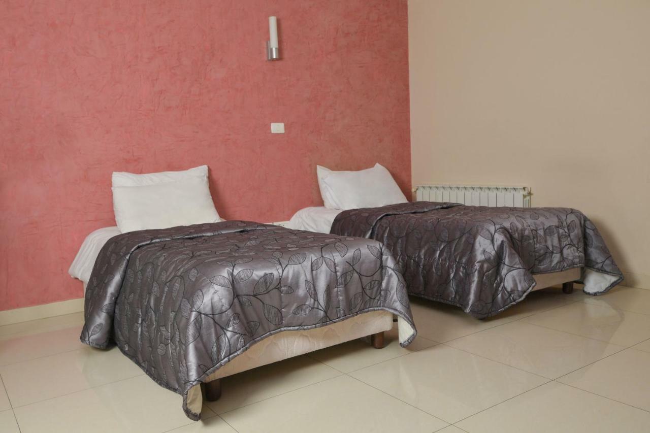 Hollywood Inn Boutique Hotel Džunija Exteriér fotografie